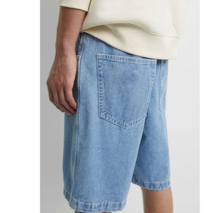 Shorts Bermuda en jean bleu clair pour homme, taille mi-haute, élastique, respirant, couleur unie, 100 % coton tissé, avec poches - Product Image 1