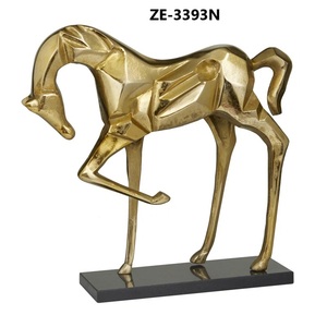 Escultura de Caballo de Latón Hecha a Mano al por Mayor, Estatua Abstracta de Animal Dorada, Decoración Moderna para Mesa de Salón, Oficina u Hotel - Product Image 2