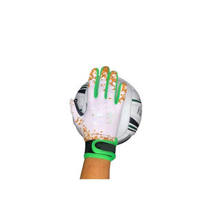 Gants de football gaélique GAA, fabricant direct d'usine, meilleurs gants de football gaélique, personnalisation du logo, gants gaéliques en latex de haute qualité - Product Image 3