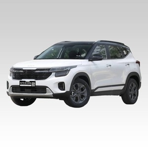 Kia Seltos, SUV Familiar Compacto con Sistemas de Seguridad Avanzados, Interior Confortable y Funciones de Entretenimiento Modernas - Product Image 4