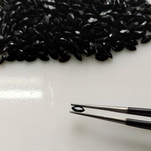 พลอยออนิกซ์สีดำธรรมชาติ 5x2.5 มม. ทรงมาร์คีส์ คุณภาพดีที่สุด พลอยหลวมจาก Red Mountain Gems สำหรับทำเครื่องประดับ - Product Image 3