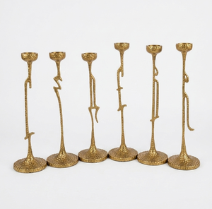 Candelabros de Metal Texturizado de Estilo Nórdico, Hechos a Mano, con Forma Orgánica, Acabado Dorado Vintage, Portavelas Cónicos - Product Image 1