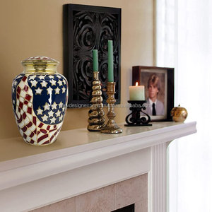 Urna de cremación con bandera patriótica grande para adultos, jarrón de almacenamiento de cenizas humanas de Metal de estilo americano - Product Image 3