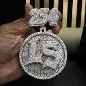 จี้เพชรโมอิสซาไนต์ชุบเงินแบบเต็มเม็ด รุ่น Full Iced Out LS หมายเลขสั่งทำพิเศษ 254 สไตล์ฮิปฮอป - Product Image 2