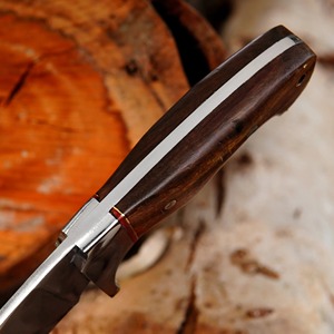 Cuchillo Bowie hecho a mano de acero con alto contenido de carbono, punta caída, grado industrial/DIY, con mango de madera y funda de cuero, 12 pulgadas - Product Image 3