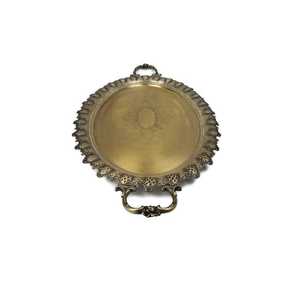 Bandeja Decorativa de Latón Hecha a Mano para Uso Comercial, Hostelería, Decoración de Hogar de Lujo y Decoración de Bodas - Product Image 1