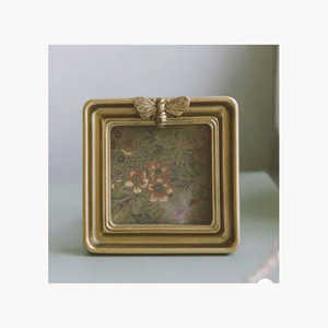 Ensemble de cadres photo vintage en métal écologique imprimés en sérigraphie, décoration élégante pour la maison, design moderne personnalisé, nouvelle arrivée - Product Image 2
