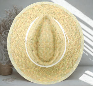 Sombrero de Paja Minimalista para Tiendas de Estilo de Vida Europeo con Alta Durabilidad y Opciones de Etiqueta Personalizada - Product Image 1
