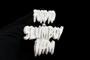 Pendentif Hip Hop Titan Elite pour homme en alliage plaqué or avec diamants CZ - Product Image 2