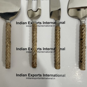 Juego de Cubiertos de Acero Inoxidable con Mangos de Ratán, Diseño de Lujo, Aptos para Lavavajillas y Congelador, Ligeros y Portátiles: Cuchara/Tenedor/Cuchillo/Palillos - Product Image 4