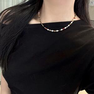 Collar con Hebilla de Lingote de Oro Retro de Alta Gama con Cuentas de Jade Verde, Estilo Chino Nuevo, Accesorio de Perlas Versátil y Moderno - Product Image 4