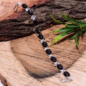 Bracelet en agate noire fait main, bracelet infini en argent, bijou minimaliste en pierre noire, cadeau pour elle - Product Image 5