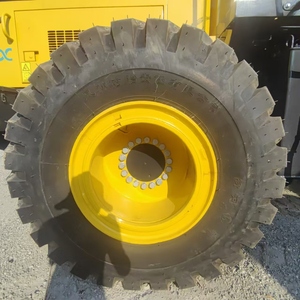 Cargadora de Ruedas con Componente Central del Motor, Equipo de Construcción Resistente de Color Amarillo - Product Image 3