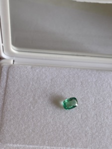 1.34 Quilates, Corte Cojín, Esmeralda Zambiana, 8x6x3.5 mm, Verde Intenso, Gema Suelta para Diseño de Joyería, Anillo de Compromiso con Esmeralda - Product Image 1