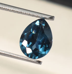 Topaze bleue de laboratoire London Loose Pear Faceted Quartz Jewelry Makings Rose Color Tailles 10X7mm 12X9mm 14X10mm 16X12mm - Product Image 6