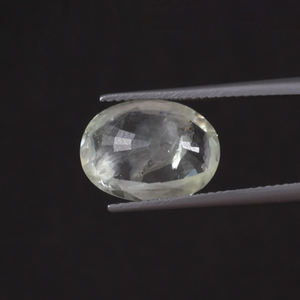 พลอยแซฟไฟร์สีขาวทรงรี 6.82 กะรัต ขนาด 13.5x10 มม. รับรองโดย IGI เกรด AAA ขายส่งพลอยแซฟไฟร์ธรรมชาติสำหรับทำเครื่องประดับ - Product Image 3