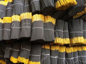 Varillas de incienso marrón Natural de Vietnam, sandalia para quemar incienso de madera y semillas de 3mm, precio competitivo para uso religioso - Product Image 3