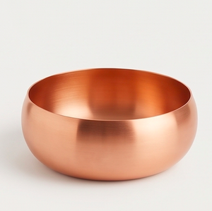 Bol de service en cuivre poli de qualité supérieure, bol à mélanger en cuivre pour usage en cuisine et pour offrir en cadeau - Product Image 1