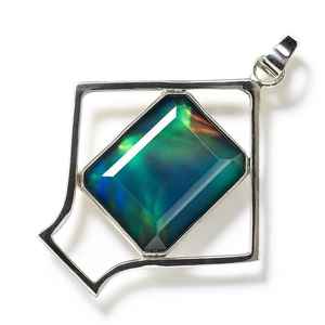 Colgante de Ópalo Natural Certificado por IGI, 32.10 Ct, Corte Esmeralda Multicolor, Plata de Ley 925, Regalo de Joyería para Ella y para Niños - Product Image 4