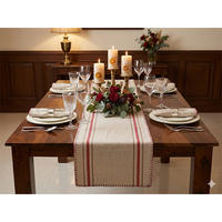 Chemin de table en lin avec motif géométrique imprimé et bordure à franges |   Chemin de table décoratif |   Mobilier haut de gamme pour la maison et la restauration