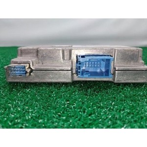 ECU และโมดูลคอมพิวเตอร์มือสองสำหรับรถยนต์ซีรีส์ 3 รุ่น 1C936735001 - Product Image 3