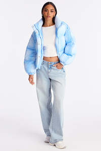 Chaqueta Premium Acolchada para Mujer, para Invierno, Informal, para Uso en Exteriores, Resistente al Viento, con Cierre de Cremallera y Bolsillos Laterales - Product Image 6