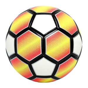 Balones de Fútbol Personalizados de Última Tendencia, Material de Fabricación Razonable, Rebote Consistente - Product Image 3