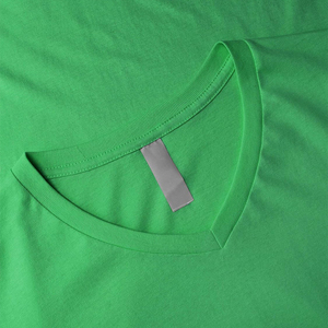 Camiseta de Cuello en V para Hombre, 100% Algodón, Transpirable, Ligera, Ecológica, Manga Corta, Corte Regular, Personalizable, Color Sólido, Verano - Product Image 2