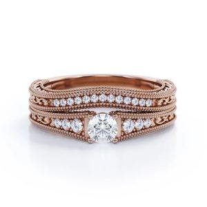 Ensemble de bagues de mariage et de fiançailles en argent 925 plaqué or rose, serti de moissanite à taille profilée et à griffes, style filigrane vintage, 0,8 carat, courbé - Product Image 2