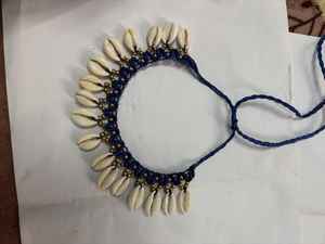 Collier artisanal vintage en coquillages cauris, cordon en coton macramé, perles en laiton, chaîne de pull réglable, bijoux bohèmes tribaux pour fête - Product Image 3