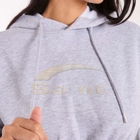 Prix de gros Nouveau design Sweat à capuche court pour femme Hiver Coton Polyester Manches longues Haute qualité Séchage rapide Respirant