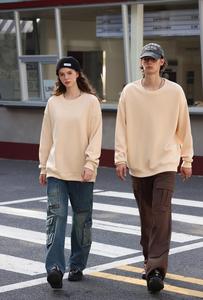เสื้อสเวตเชิ้ตคอกลมทรงโอเวอร์ไซส์ ยูนิเซ็กซ์ สีพื้น ผ้าถัก น้ำหนัก 320 กรัม ผ้าฝ้าย ระบายอากาศได้ดี แขนปกติ สวมใส่สบายในฤดูใบไม้ร่วง - Product Image 4