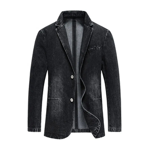 Veste en jean délavée style vintage pour un look décontracté et tendance au quotidien - Product Image 6