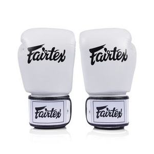 ถุงมือชกมวย FAIRTEX คุณภาพสูง หนังวัวแท้ ระบายอากาศได้ดี ปรับขนาดได้ด้วยแถบตีนตุ๊กแก สำหรับทุกเพศ - Product Image 3