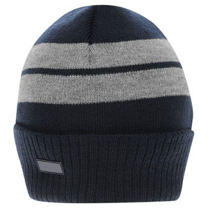 Bonnet tricoté d'hiver personnalisé avec impression intégrale, en acrylique, sans revers, motif jacquard lettres, style Y2K, vente en gros - Product Image 2
