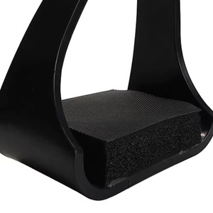 Nuevas estribas de cuero para caballos de carreras de barriles estilo western, de acero inoxidable 304 reutilizables, con certificación CE. - Product Image 4