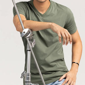 Camisetas de Hombre al por Mayor, Personalizadas, 100% Algodón, con Logotipo Impreso por Transferencia de Calor en la Parte Delantera, de Secado Rápido, Transpirables, Cuello en V, Manga Larga, Corte Regular - Product Image 4