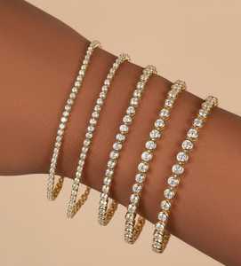 Bracelet tennis classique tendance avec diamants ronds, personnalisable de 1,5 mm à 4 mm, en or massif 14 carats, cultivés en laboratoire, bijoux unisexes pour usage quotidien - Product Image 1
