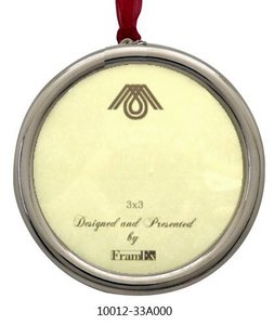 Adorno Navideño Plateado Moderno de Aleación de Zinc, Redondo, de 3x3 Pulgadas, para Fotos, MÁS VENDIDO - Product Image 1
