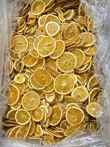 Tranches d'orange séchées de qualité supérieure du Vietnam / Collation de fruits séchés naturels / Orange déshydratée de qualité culinaire pour la cuisine / Mme Lima - Product Image 6