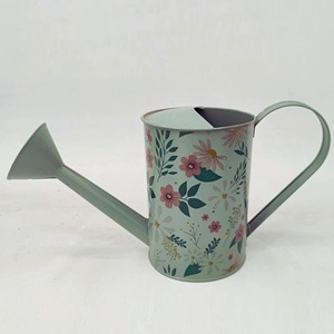 Regadera con estampado floral para el cuidado de plantas de interior y exterior, y jardín/balcón. Jarra de riego hecha a mano en India. - Product Image 1