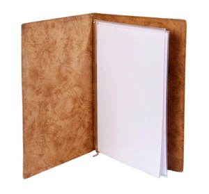 Compre una cubierta de menú de cuero genuino de mayor calidad de color marrón con múltiples fundas de plástico en el interior para guardar la tarjeta del menú - Product Image 2