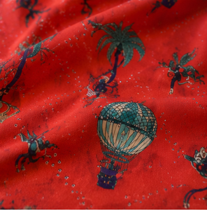 Tissu en coton léger et écologique imprimé à la main motif montgolfière rouge, thème artistique voyage, pour robes de garçons, sacs et décoration intérieure - Product Image 2