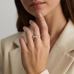 Anillo de Compromiso de Moissanita con Corte Esmeralda de 1 Quilate, Chapado en Oro de 18K, Plata de Ley 925 Sólida, Anillo de Piedras Preciosas de Lujo para Boda - Product Image 4