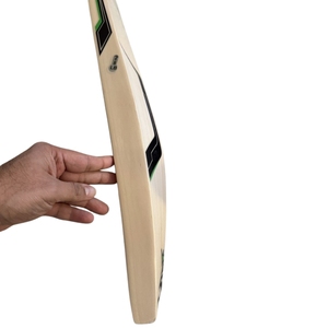 HN Impex - Bate de Críquet Profesional de Madera Inglesa, Personalizable con Logotipo, Ligero, Ecológico, Duradero y de Alto Rendimiento - Product Image 6