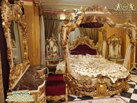 Lit King Size en Bois de Teck Massif Sculpté à la Main, Style Baroque Royal Moderne, avec Design Maharaja Luxueux et Élégant
