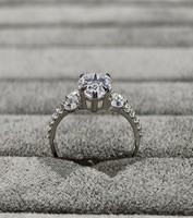 Bague de fiançailles solitaire pour femme REYES en argent sterling 925, certifiée GRA, avec moissanite taille poire de 3 carats.