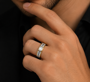 แหวนหมั้นผู้ชาย OEM ทองคำขาว 14K ทรงเหลี่ยมมรกต ดีไซน์ทันสมัย รับรองโดย IGI ชุบโรเดียม หรูหราสั่งทำพิเศษ - Product Image 3