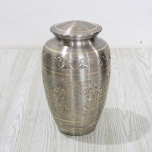 Urna Funeraria de Metal de Alta Calidad con Diseño de Ataúd y Monumento, Estilo Americano, para Cremación de Mascotas Adultas, Ecológica y Artesanal - Product Image 1
