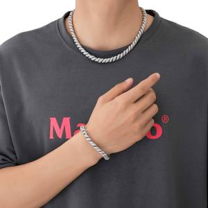 Direct Factory Supply Luxury Round Cut Moissanite Diamond Cuban Bracelet <b>for</b> <b>Men</b> and Women Available <b>for</b> Export Price - Product Image 5